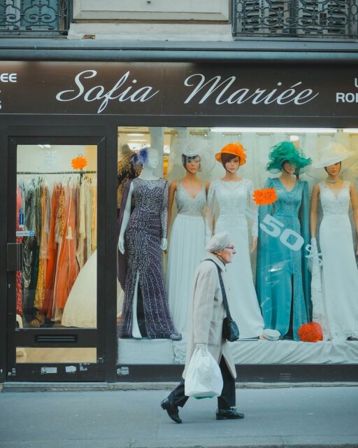 15/02/25 - 17h23 - C’est le jour du mariage. 👰‍♀️

#paris #visitparis #mariage #wedding #weddingdress #robedemariee