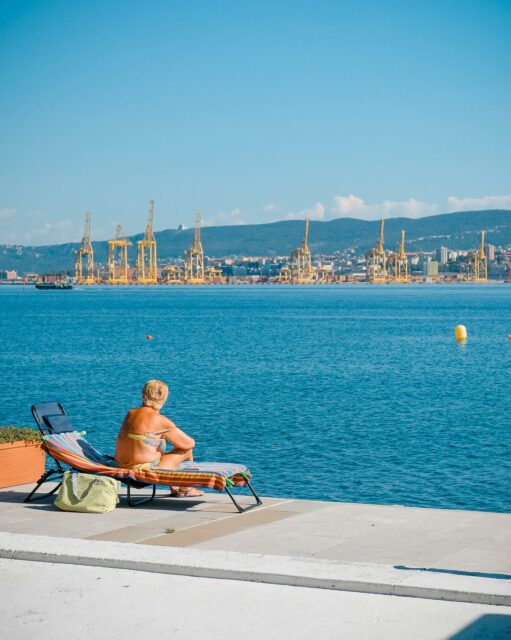 31/07/25 • 09h40 • Farniente numéro 3 🩴
•
•
•
•
•
#muggia #farniente #trieste #italy #fvg #comunedimuggia #friuliveneziagiulia #fvglive #triestesocial #mare #città #paese #vista #orizzonte #italia #discovertrieste #sole #provinciaditrieste #sea #summer