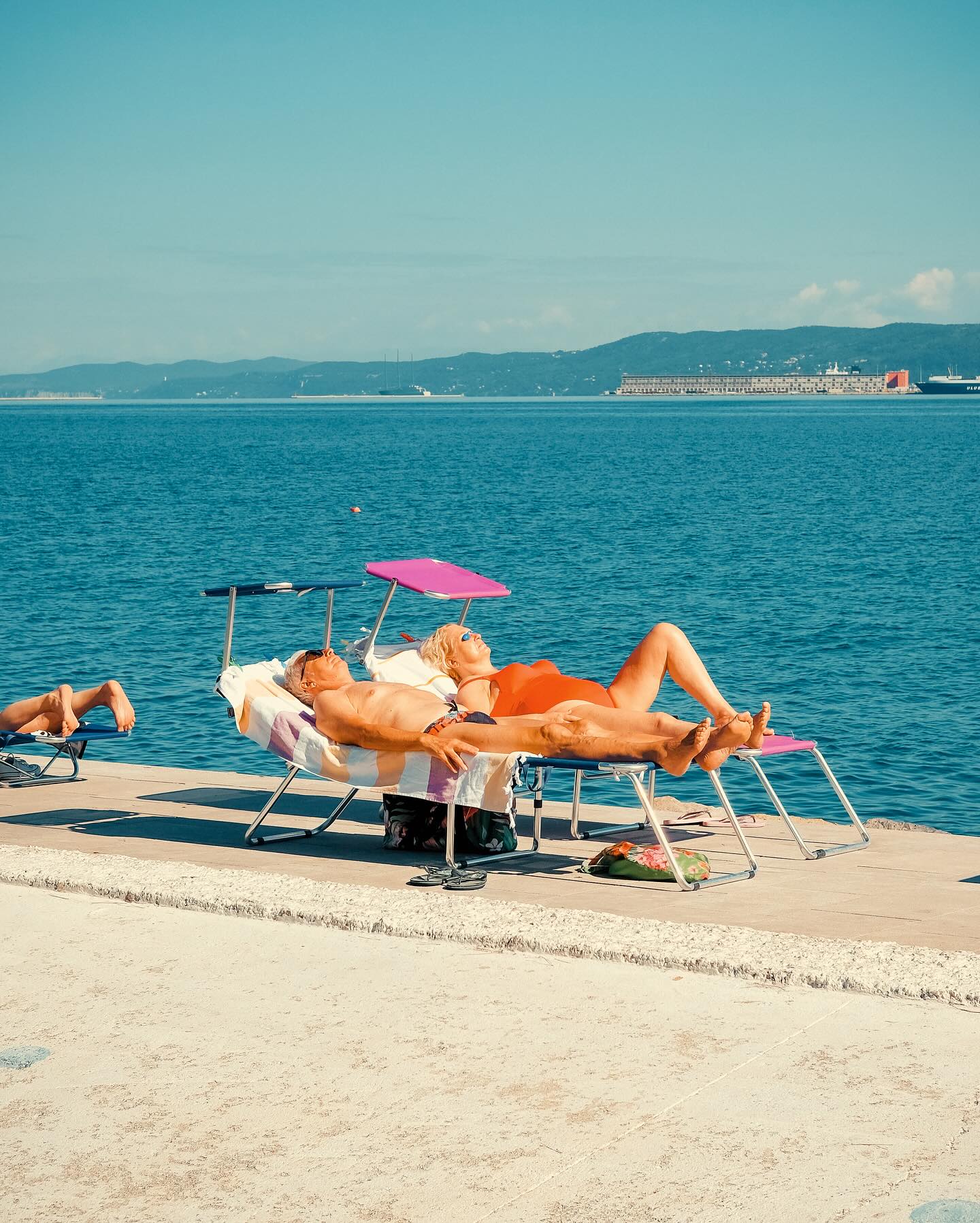 31/07/25 • 09h36 • Farniente numéro 4 🩴
•
•
•
•
•
#muggia #farniente #trieste #italy #fvg #comunedimuggia #friuliveneziagiulia #fvglive #triestesocial #mare #città #paese #vista #orizzonte #italia #discovertrieste #sole #provinciaditrieste #sea #summer